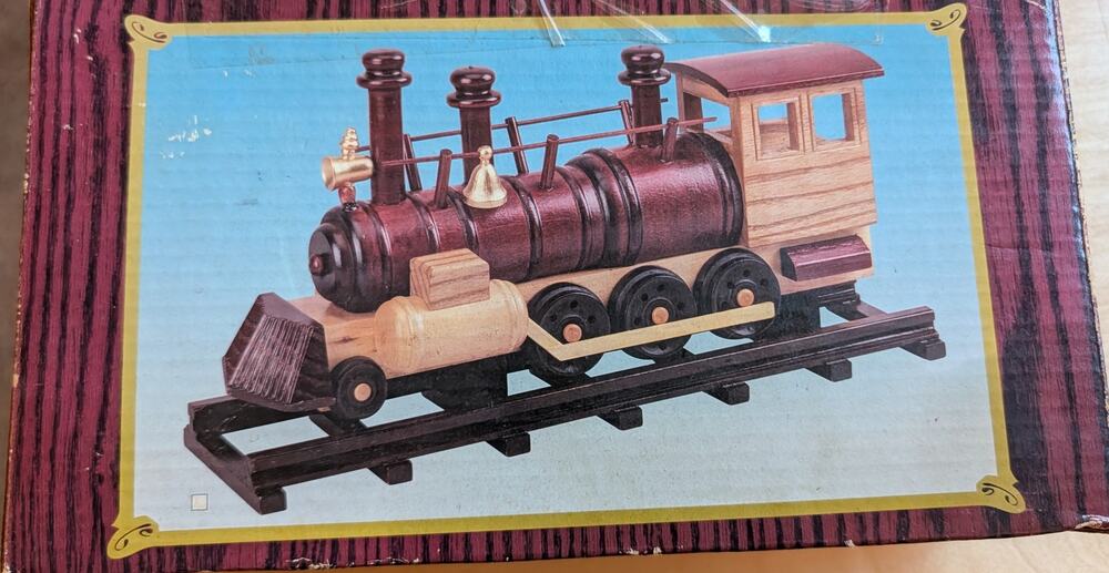 🧨NWT Trippies Inc Carved Wooden Train